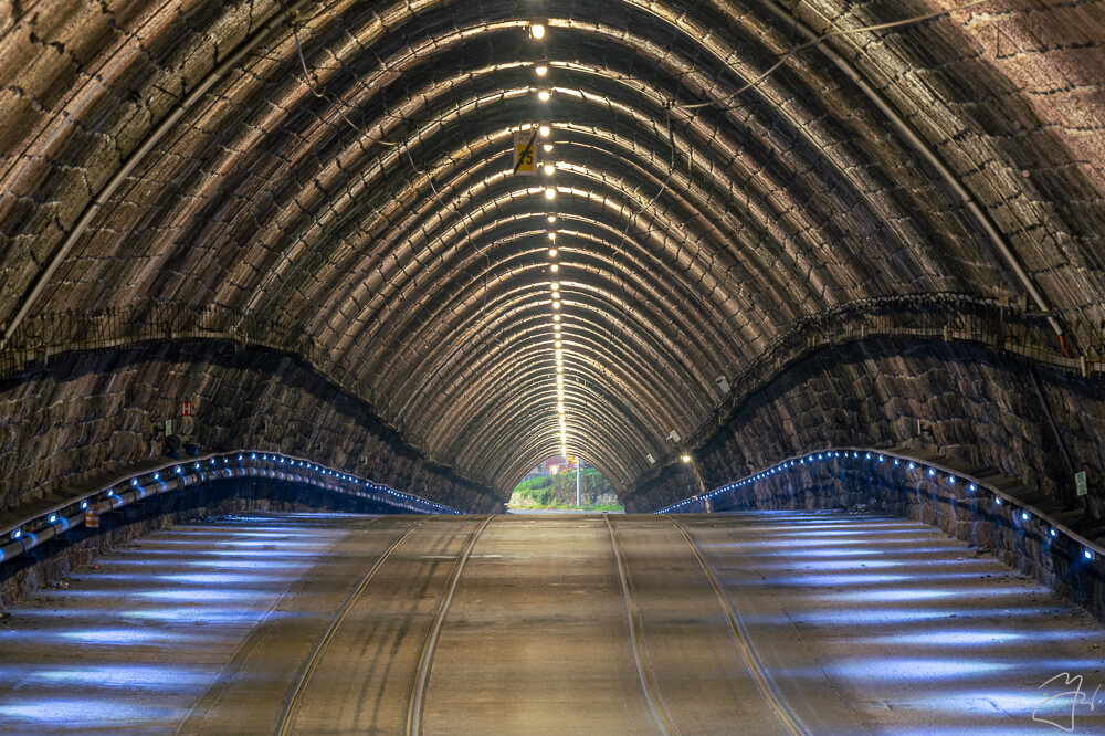 Tunnel under the Castle